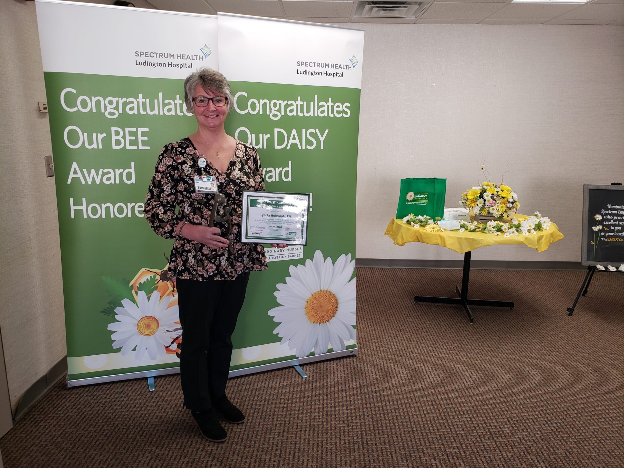 Lynda RN Named Recipient of The DAISY Award at Corewell Health